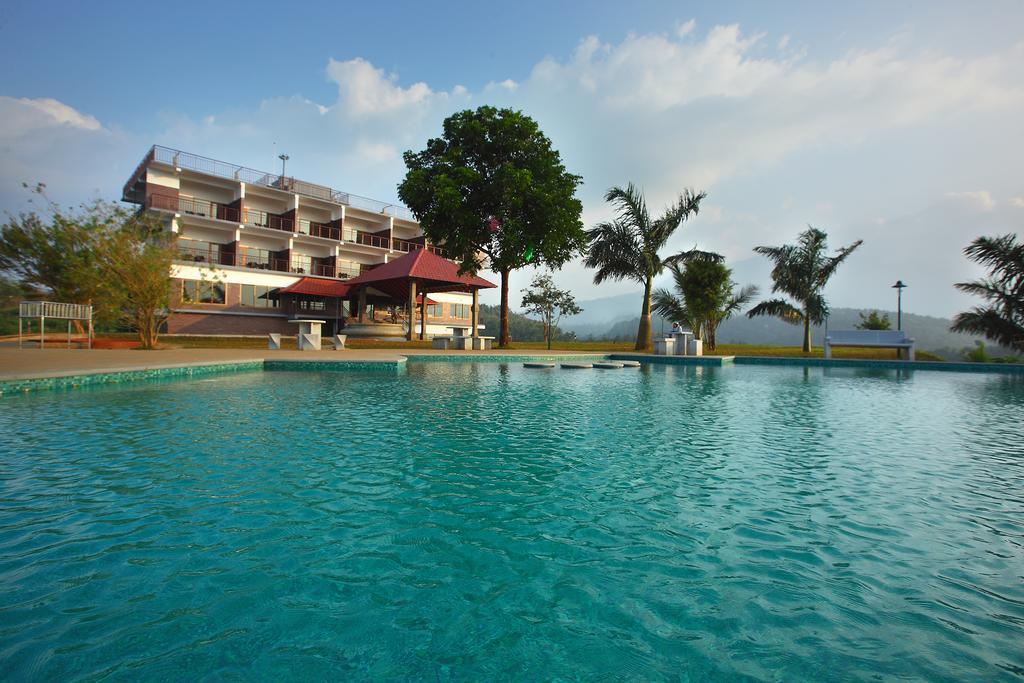 Arayal Resort-A Unit Of Sharoy Resort Tariyod Extérieur photo