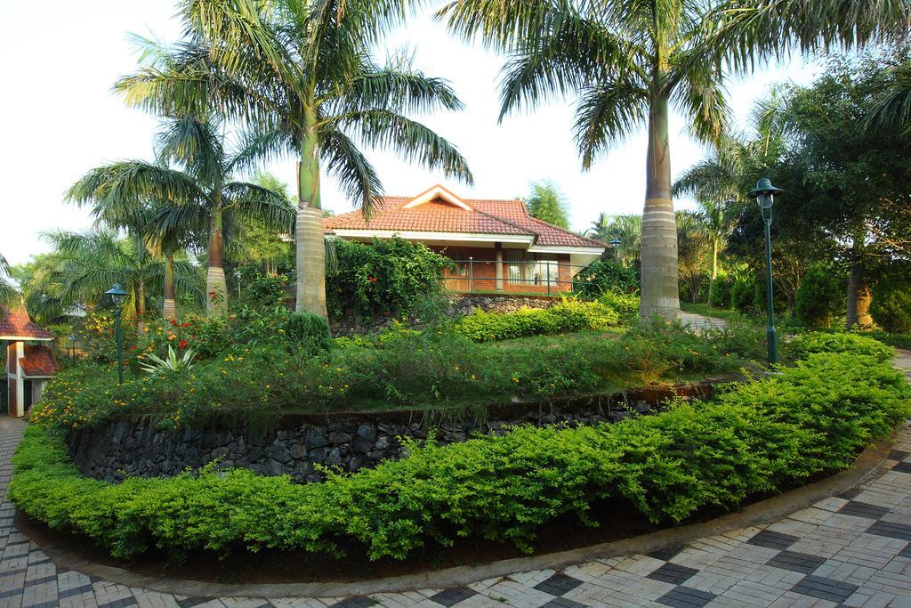 Arayal Resort-A Unit Of Sharoy Resort Tariyod Extérieur photo