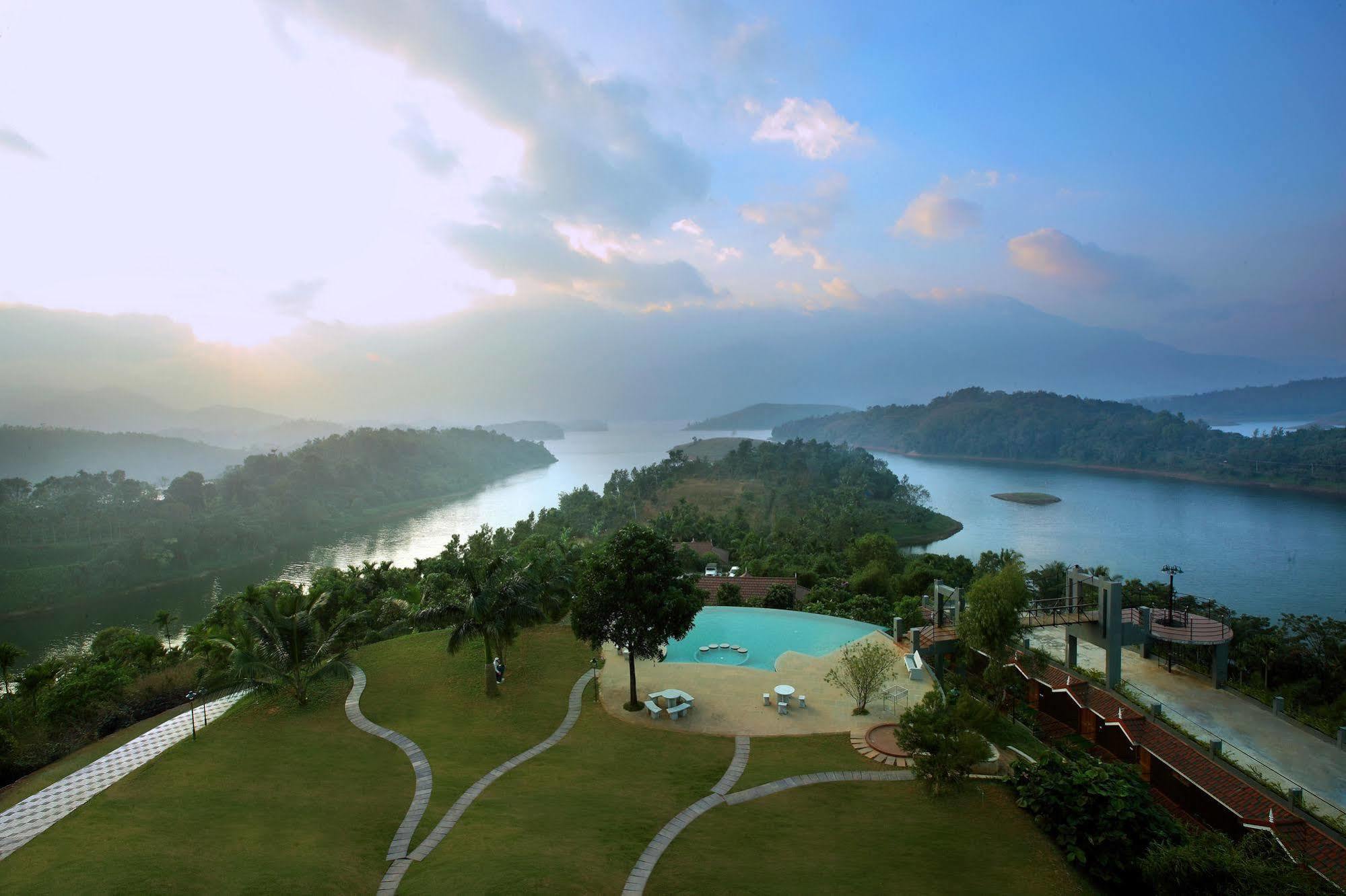 Arayal Resort-A Unit Of Sharoy Resort Tariyod Extérieur photo