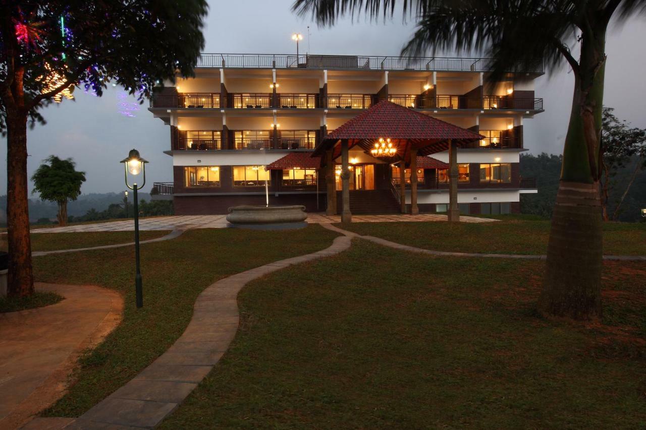 Arayal Resort-A Unit Of Sharoy Resort Tariyod Extérieur photo